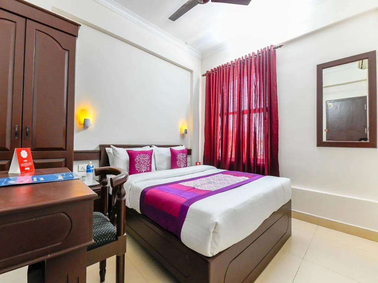 ***  Oyo 11309 Hotel Green Land Residency Kochi India