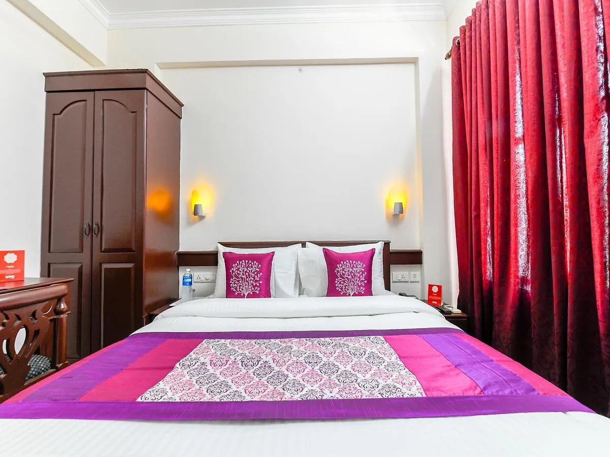 Oyo 11309 Hotel Green Land Residency Kochi 3*,